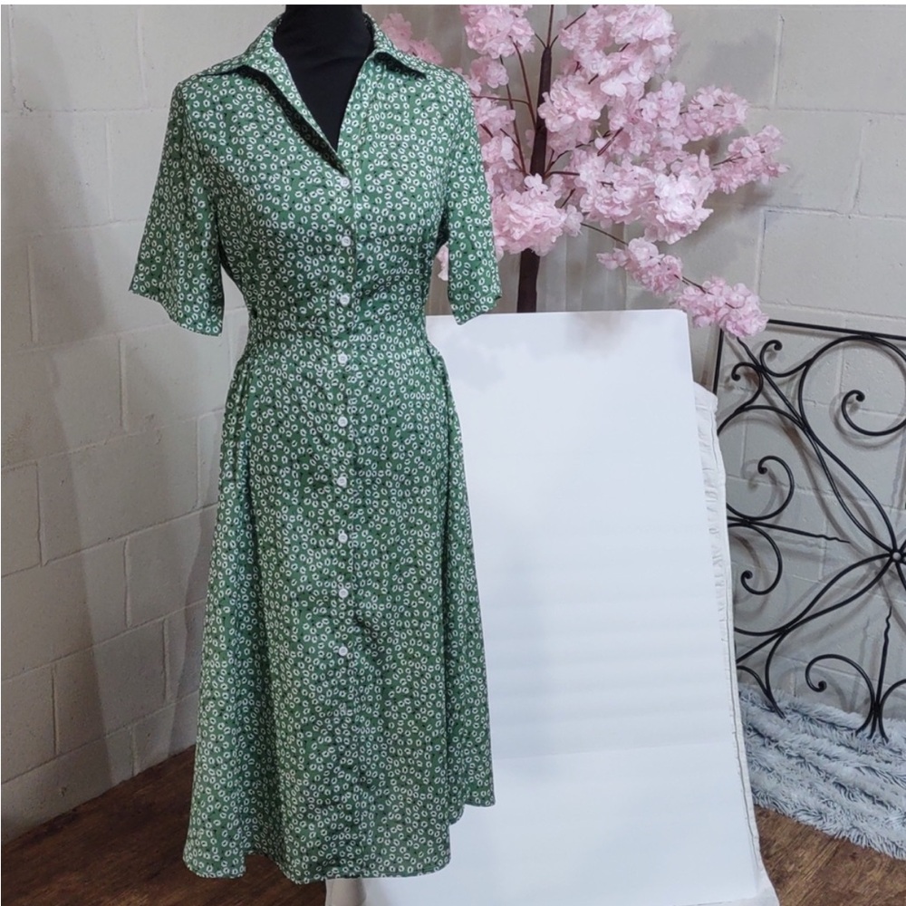 Beachsissi Short Sleeve Green Floral Button Up Tie Waist V Neck Midi Dress Sz L